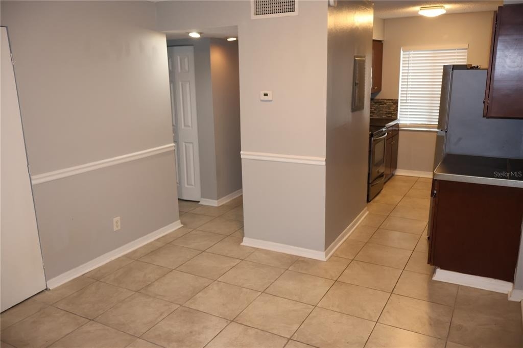 7609 Abbey Lane - Photo 3