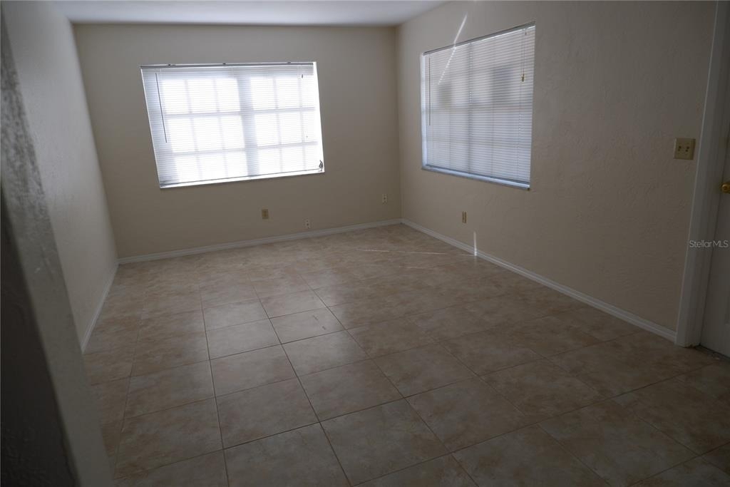 8056 30th Avenue N - Photo 15