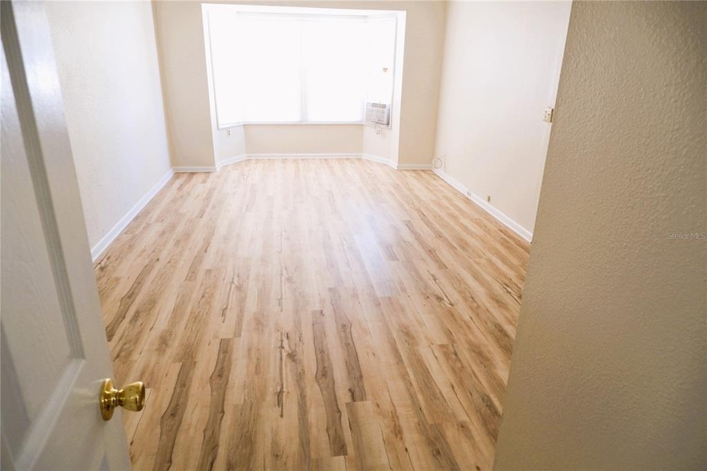 8056 30th Avenue N - Photo 13
