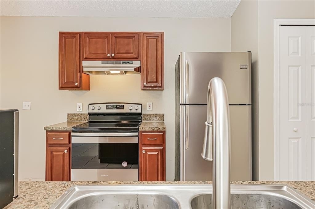 2980 N Huron Drive - Photo 5