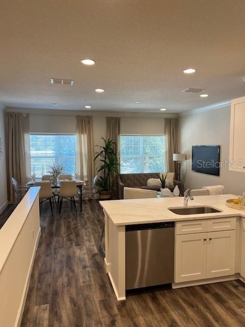 5737 Desert Rose Place - Photo 9