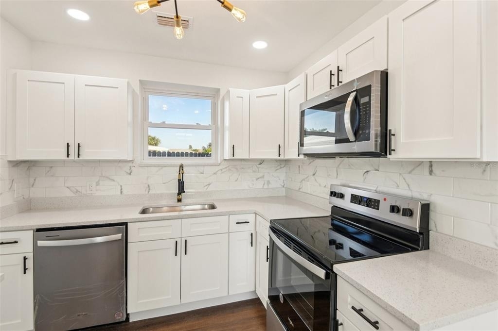 410 Virginia Avenue - Photo 8