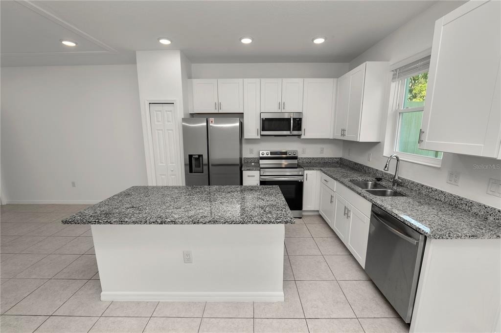 34187 Cinder Way - Photo 4