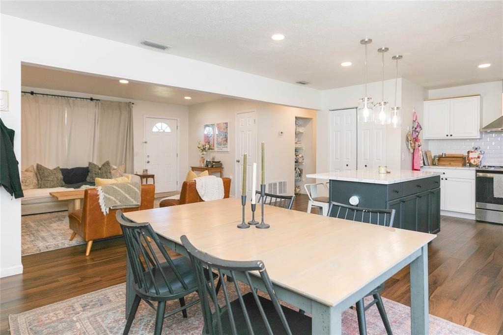 1612 Berkshire Drive - Photo 6