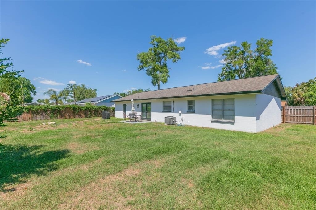 1612 Berkshire Drive - Photo 20