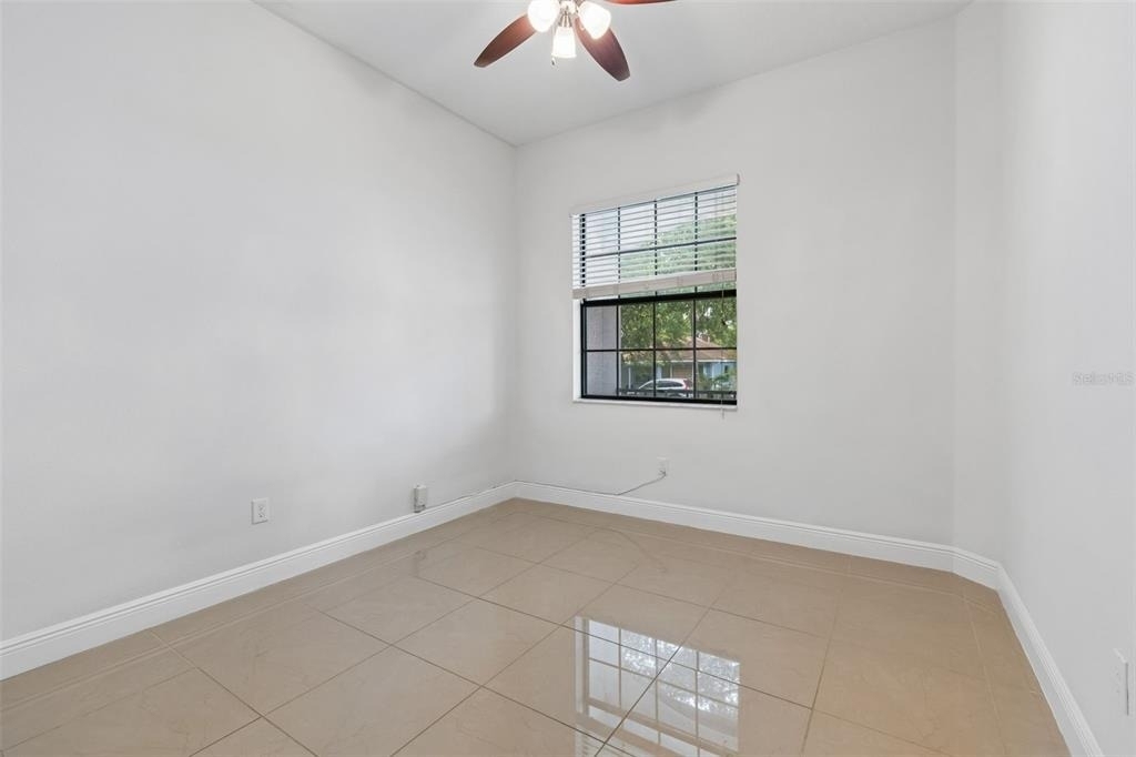2311 W Aileen Street - Photo 4