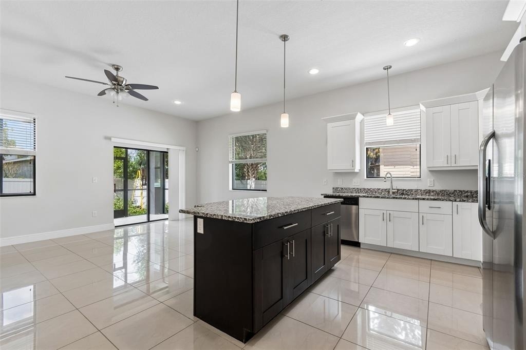 2311 W Aileen Street - Photo 11