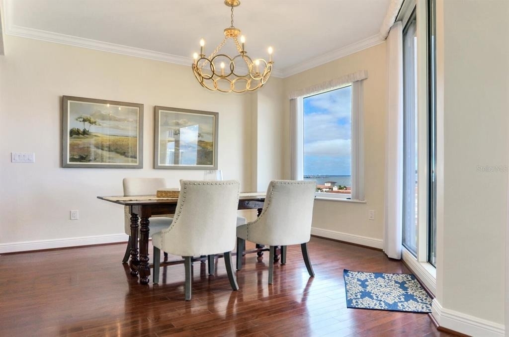 5823 Bowen Daniel Drive - Photo 8