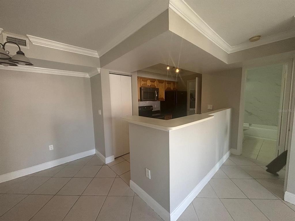 3038 Parkway Boulevard - Photo 2