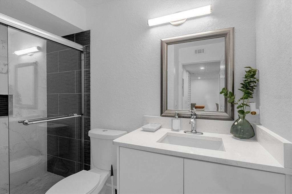 14036 Fairway Island Dr - Photo 13