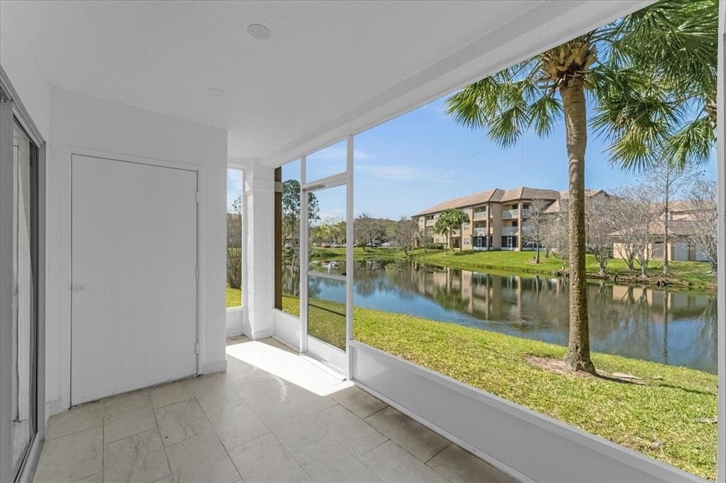 14036 Fairway Island Dr - Photo 21
