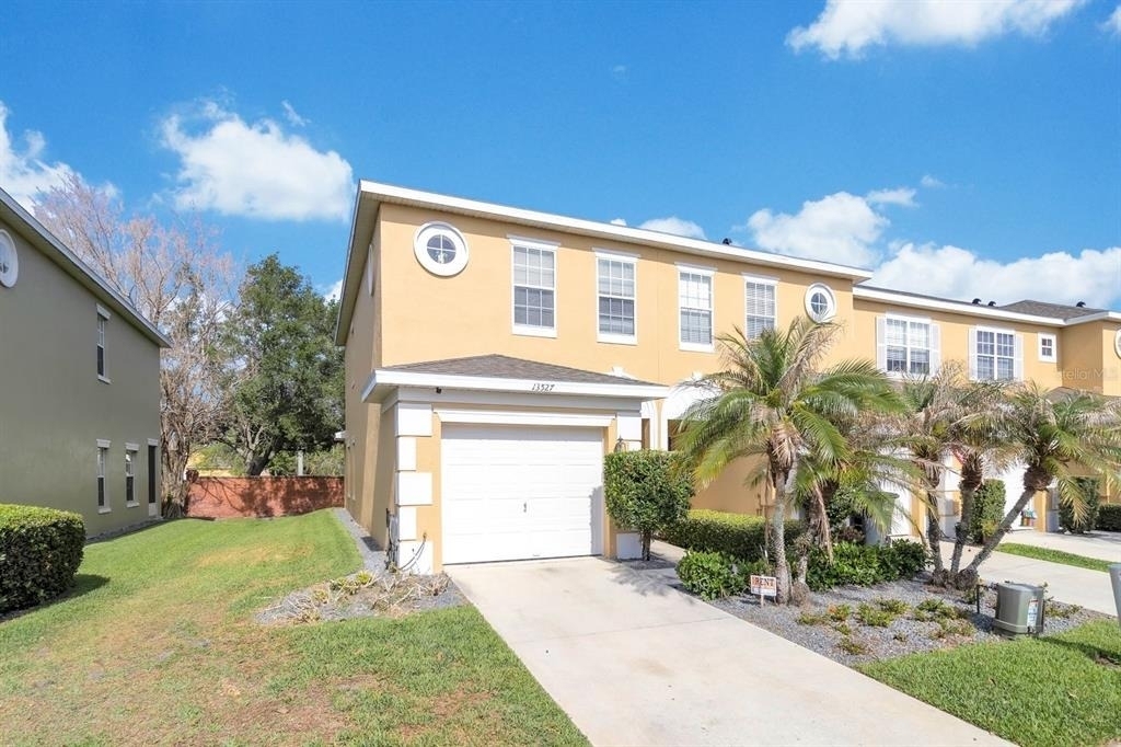 13527 Daniels Landing Circle - Photo 2