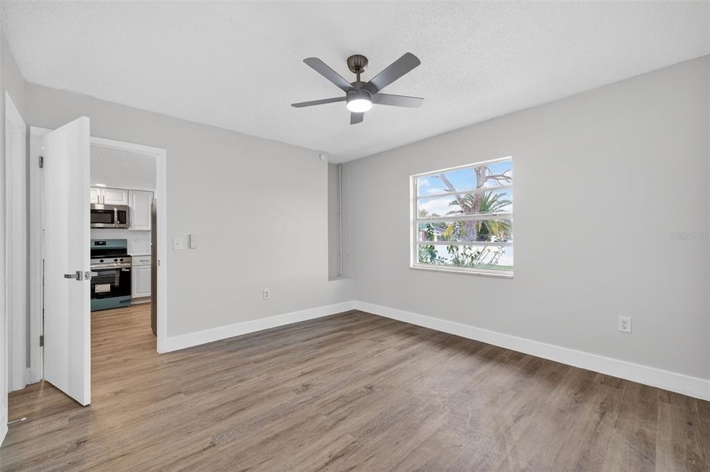 9824 Pocono Street - Photo 11
