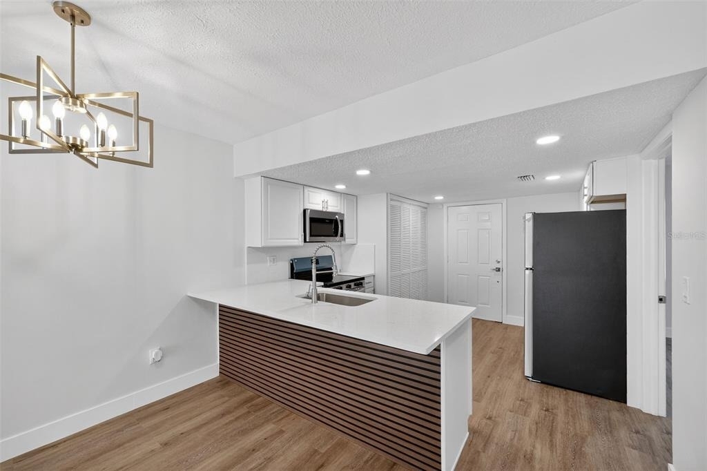 9824 Pocono Street - Photo 4