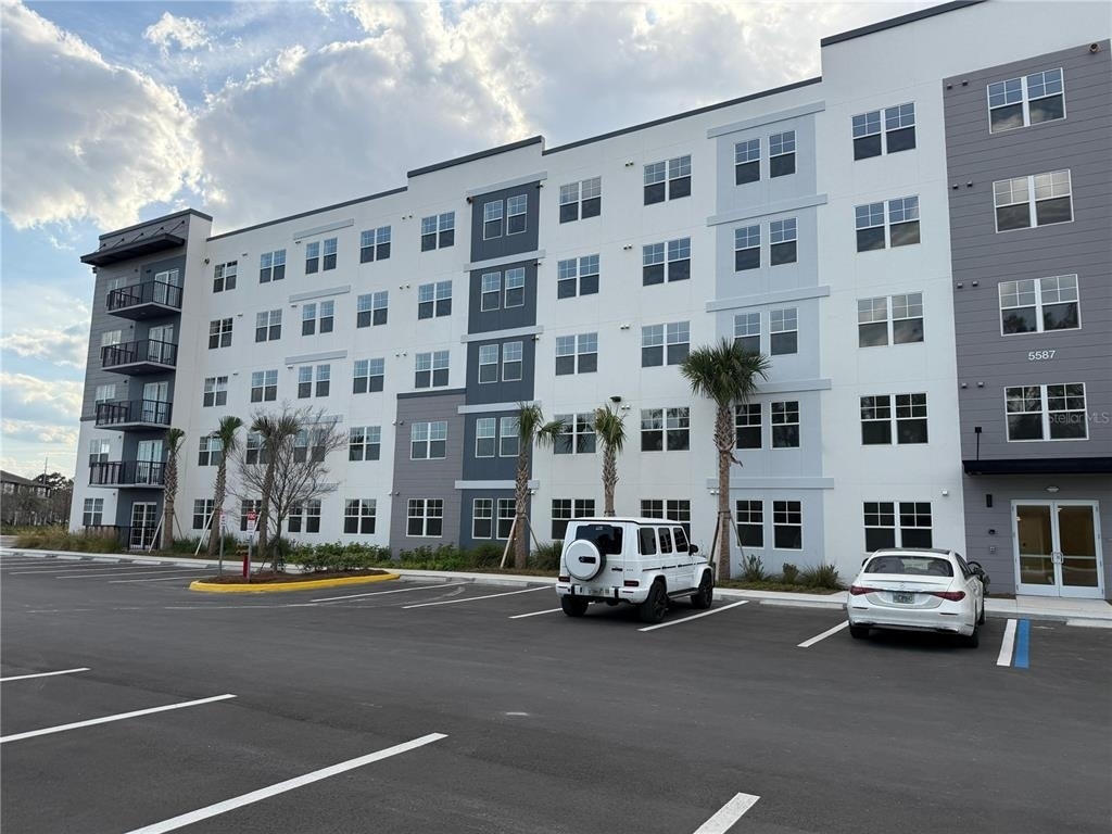 5587 Millenia Park Boulevard - Photo 2