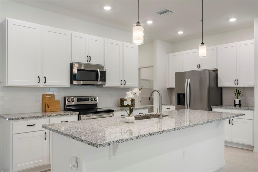 5273 Luisa Court - Photo 6