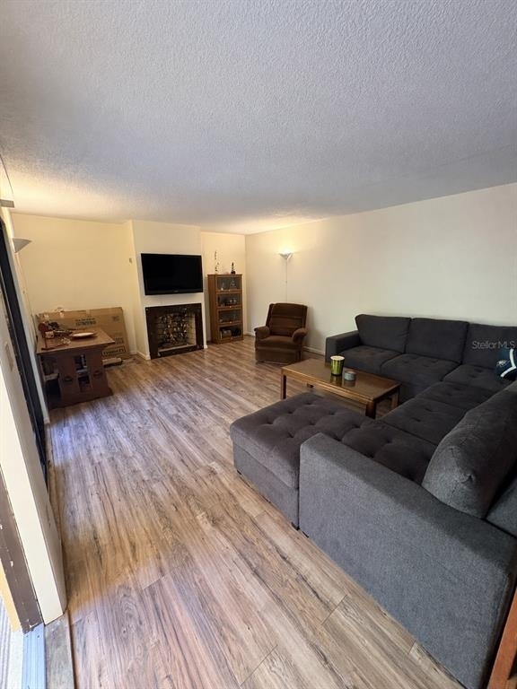 3810 Saxon Drive - Photo 4