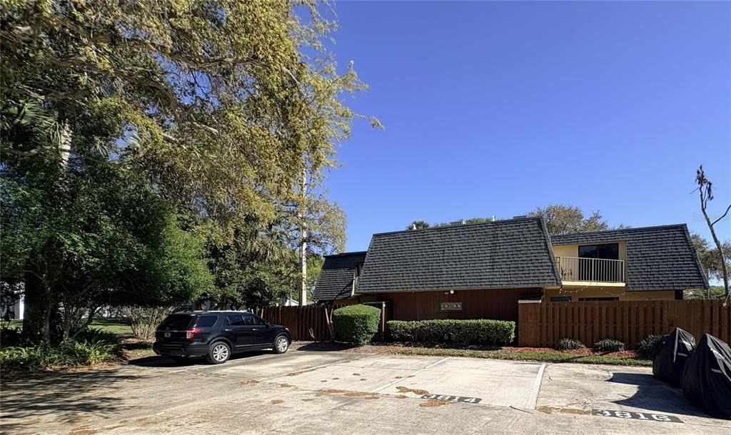 3810 Saxon Drive - Photo 3