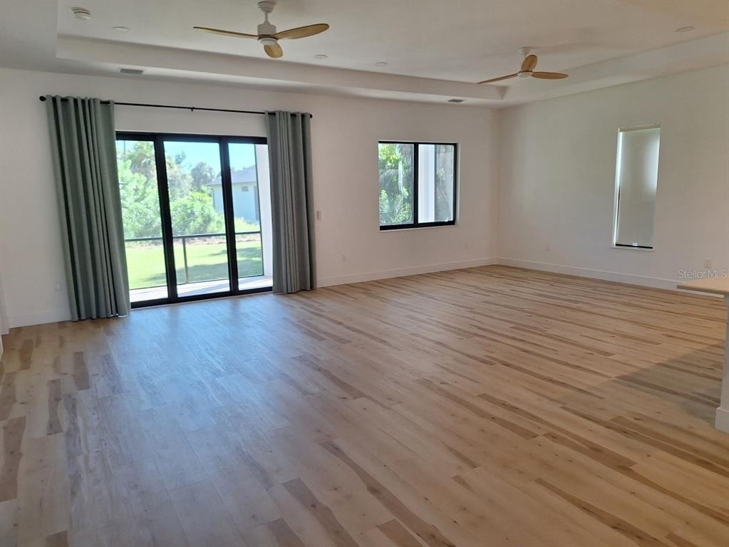 289 Albatross Road - Photo 4