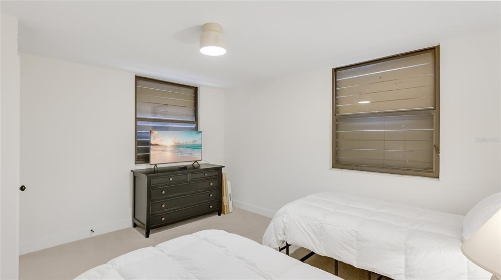 303 Springdale Drive - Photo 18