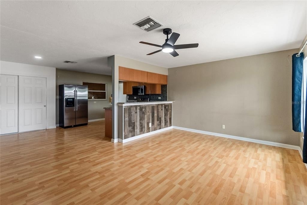 6432 26th Street W - Photo 2