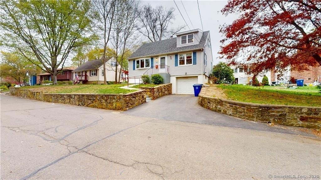 145 Rooster River Boulevard - Photo 1
