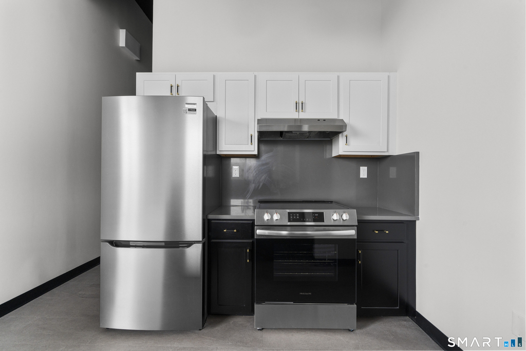 480 Myrtle Street - Photo 1