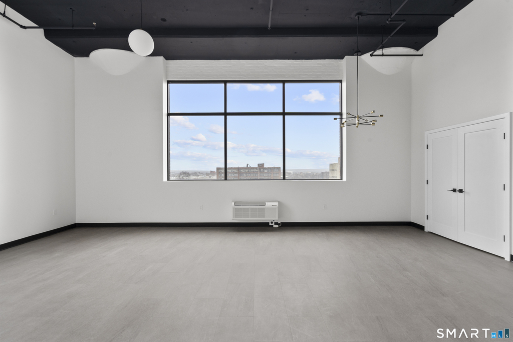 480 Myrtle Street - Photo 3
