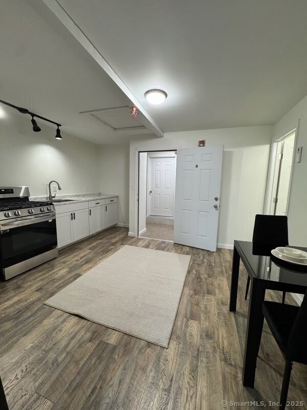 61 Colony Street - Photo 1