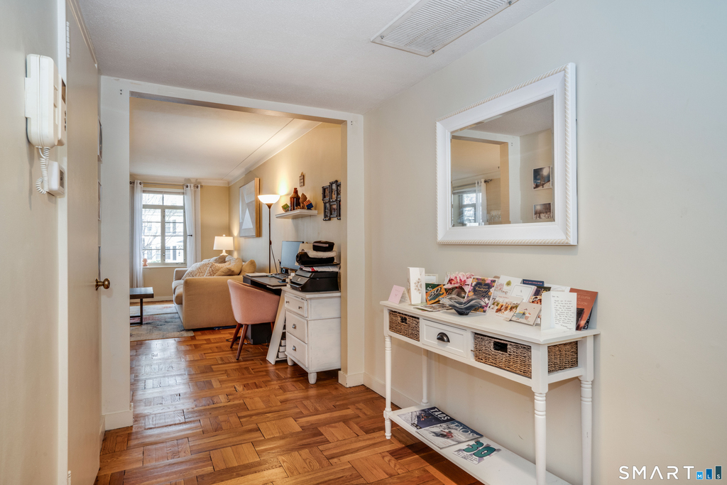 20 Outlook Avenue - Photo 2