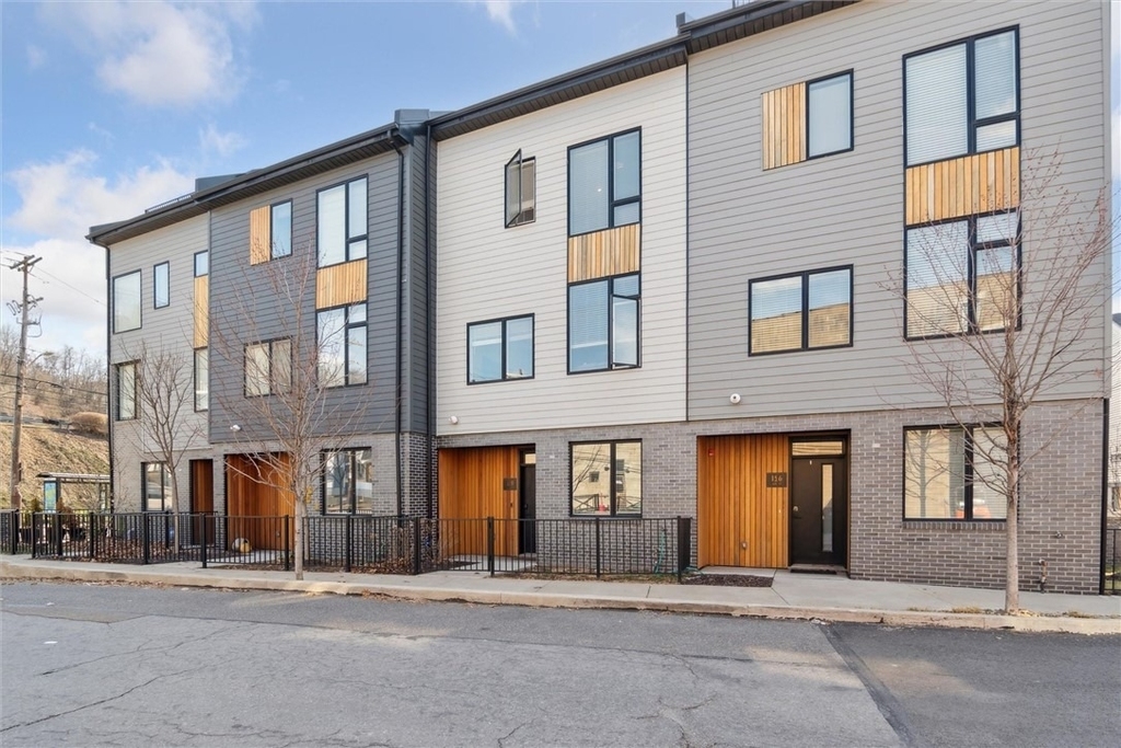 160 56th St - Photo 3