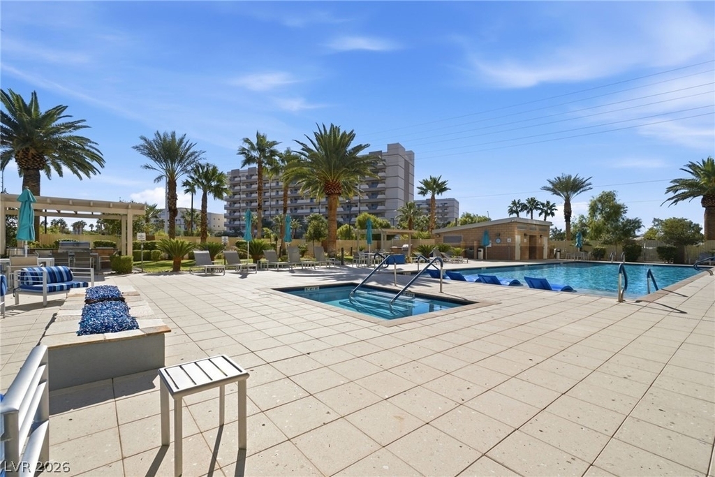8255 Las Vegas Boulevard - Photo 18