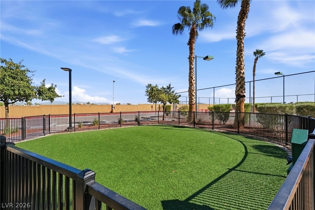 8255 Las Vegas Boulevard - Photo 20