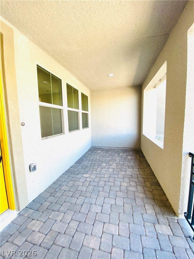 11597 Alpine Cove Avenue - Photo 4