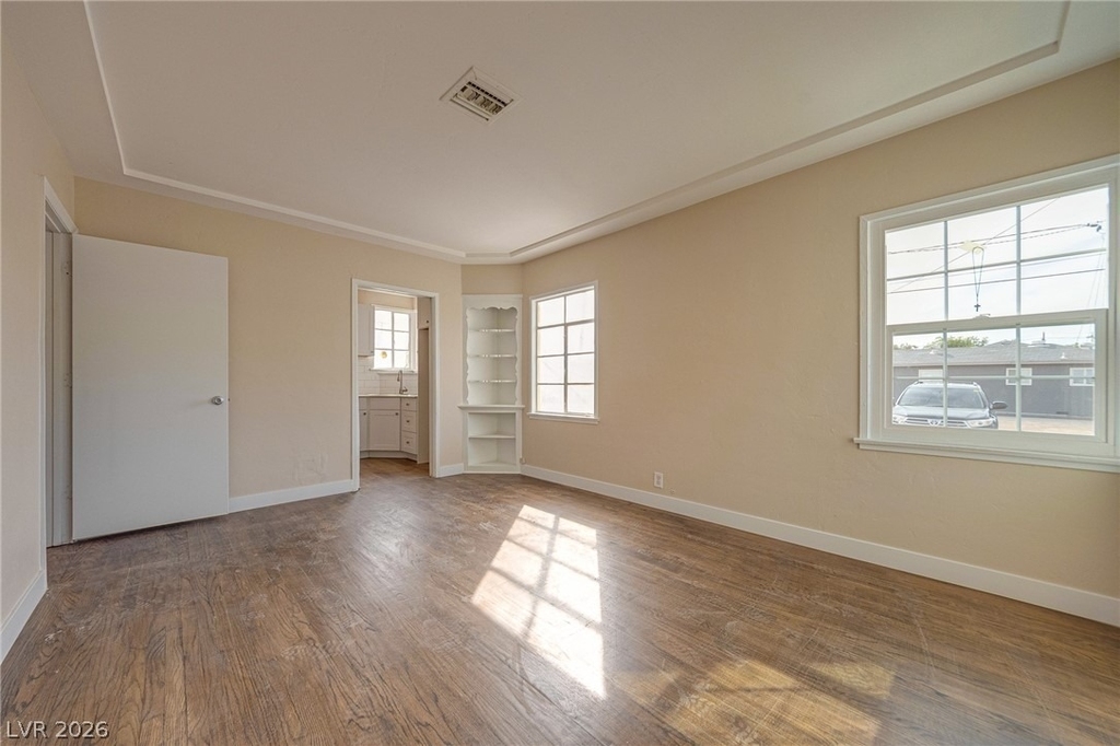 914 S 4th Street - Photo 2