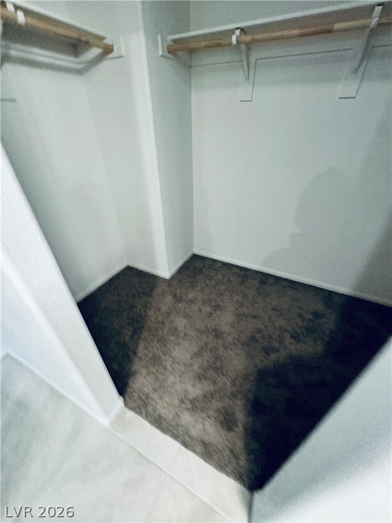 850 Bronzite Street - Photo 30