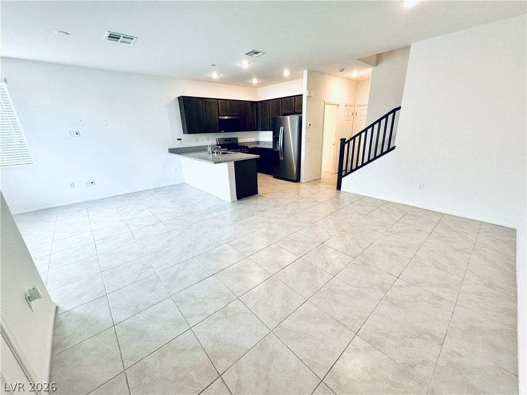 850 Bronzite Street - Photo 24