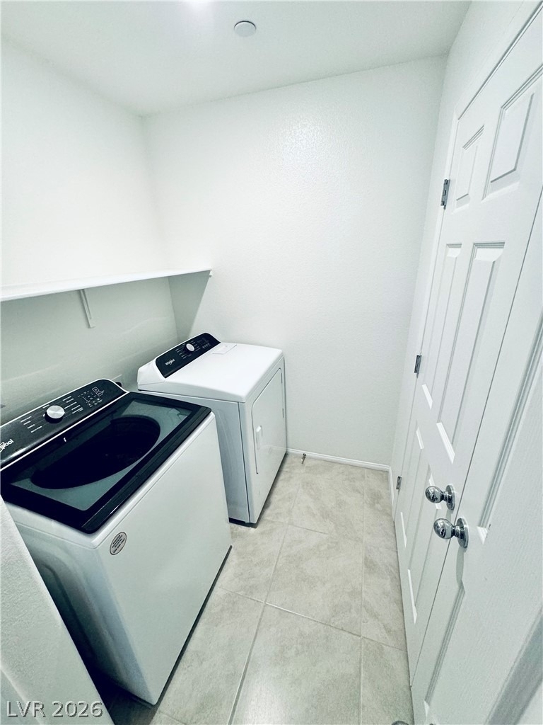 850 Bronzite Street - Photo 8