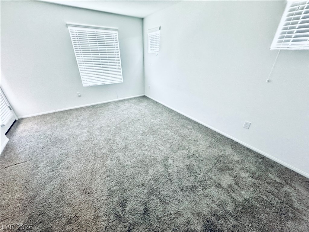 850 Bronzite Street - Photo 31