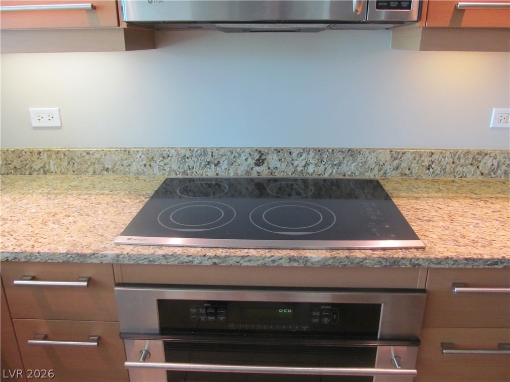 222 Karen Avenue - Photo 12