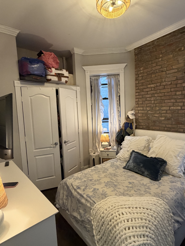 250 Mott Street - Photo 5