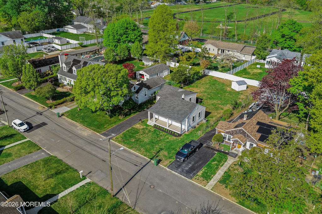 57 Villa Place - Photo 39