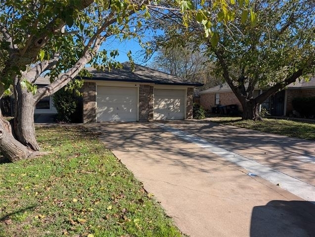 6709 Ridgecrest Court - Photo 0