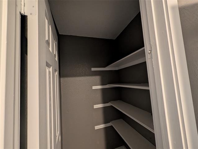 6709 Ridgecrest Court - Photo 13