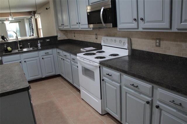 2059 La Salle Trail - Photo 5