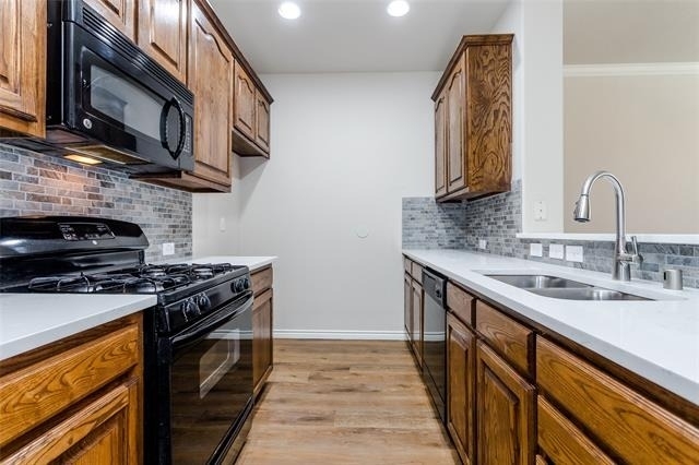 5928 Round Up Lane - Photo 7