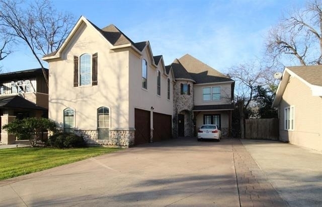 5235 Willis Avenue - Photo 0