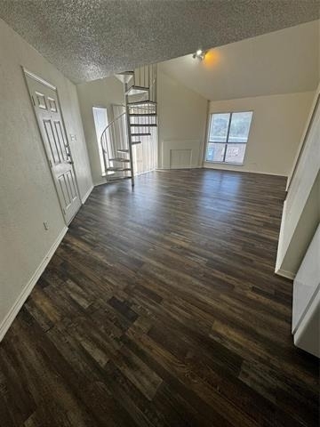 3536 Buckingham - Photo 0