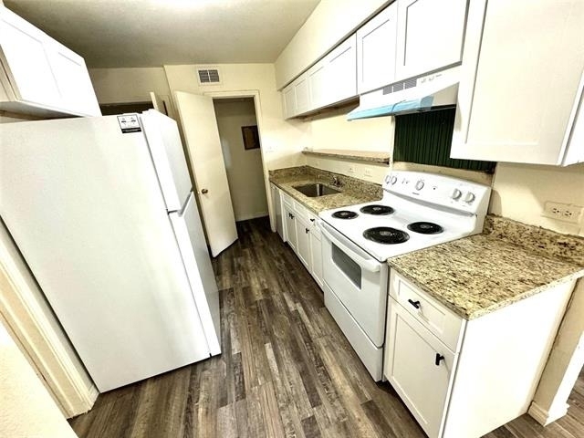 3524 Buckingham - Photo 3