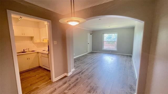 3215 Douglas Avenue - Photo 0